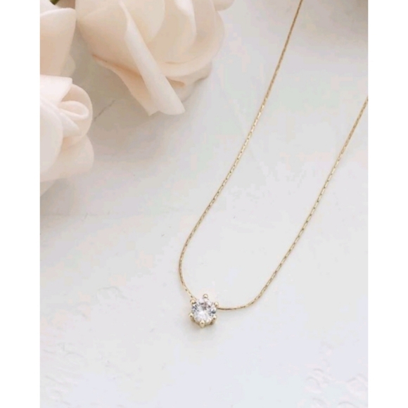 Anthropologie Olivia Classy Minimalist Necklace - Picture 5 of 6